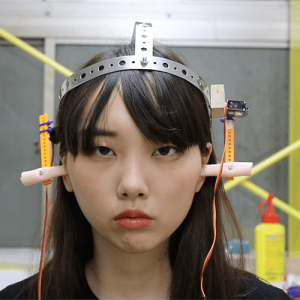 【無駄づくり】「そっと耳を塞いでくれるマシーン」を作って聞きたくない話をスルーしよう