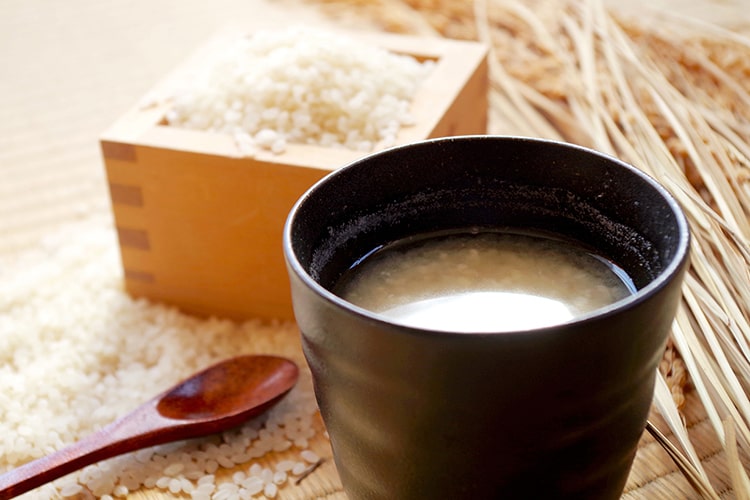 「麹甘酒」は飲む点滴! 作り方と簡単レシピ