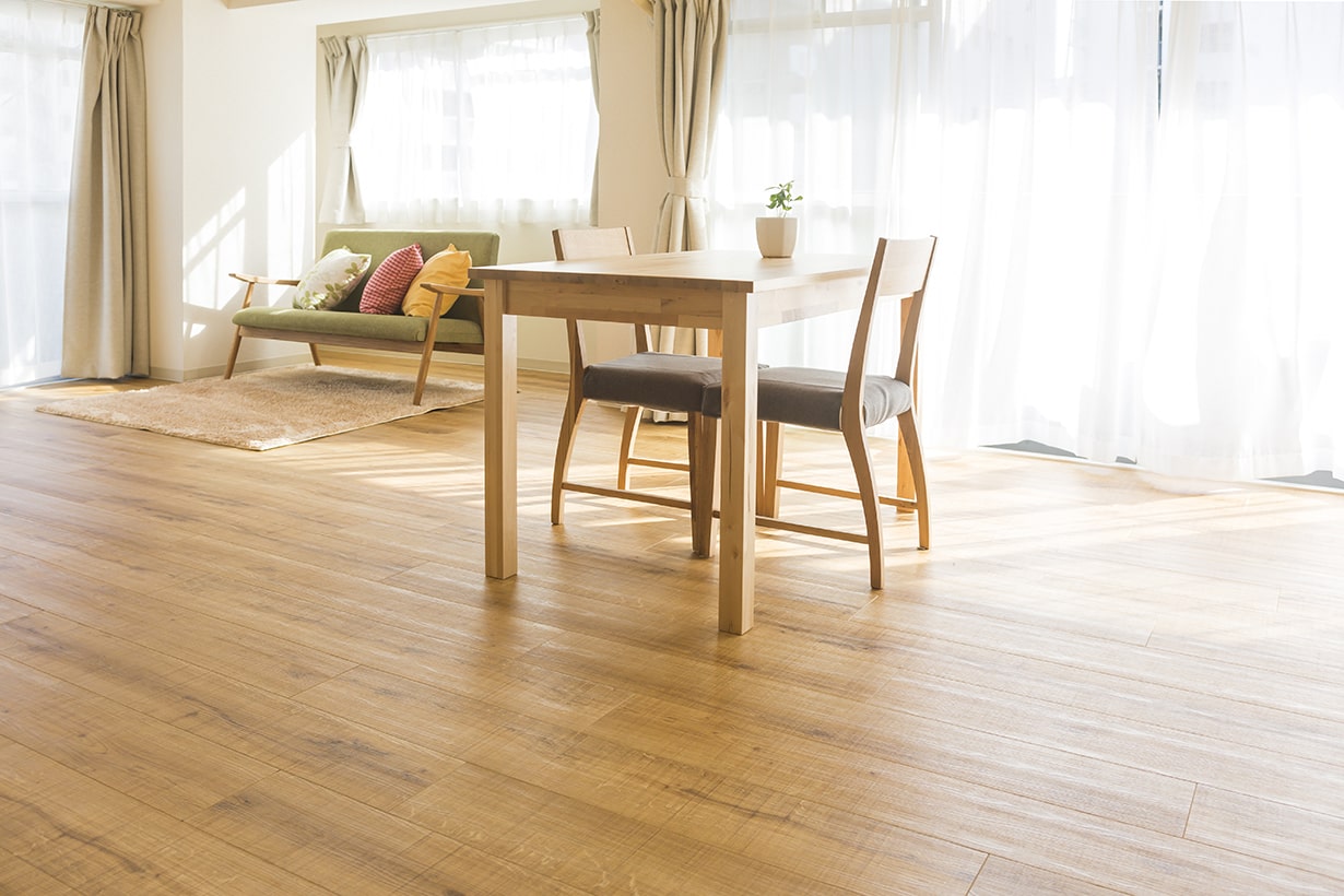 床の模様替え クッションフロア の貼り方 初心者は両面テープで となりのカインズさん