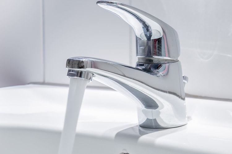 シングルレバー水栓の交換を自分でやる方法とは? 取り外しから取り付けまでの手順を解説!