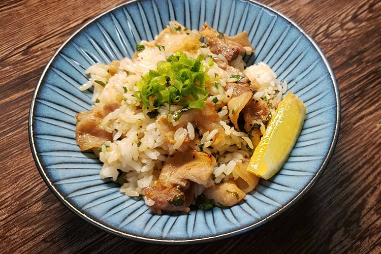 料理研究家・リュウジの簡単やばうまレシピ「豚バラ大葉めし」