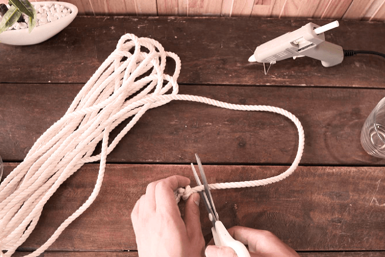 ロープとグルーガンでナチュラルな小物入れdiy カインズdiy となりのカインズさん