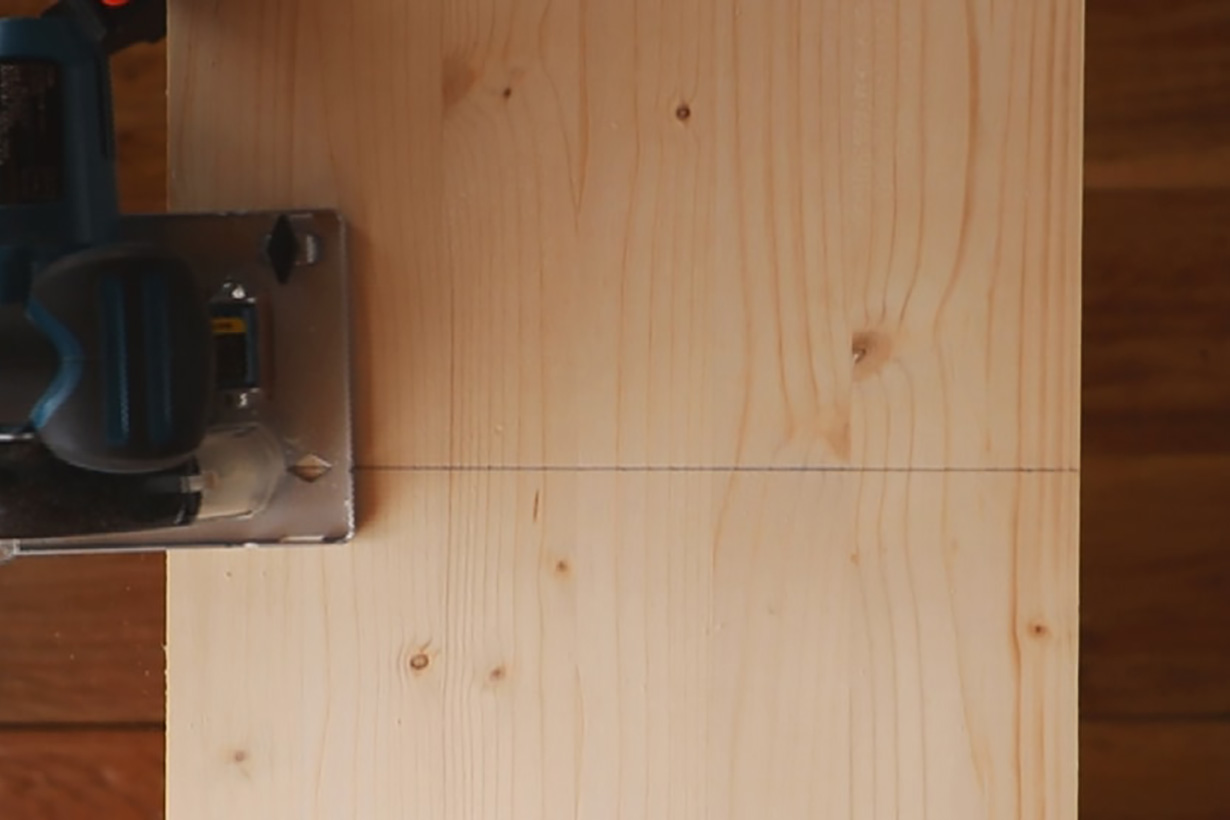 水道管パイプで魅せるスタイリッシュなサイドテーブルdiy カインズdiy となりのカインズさん