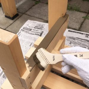 プロがDIY塗装のコツを実践解説! 木製ベンチは水性塗料一択! プロがDIY塗装のコツを実践解説! 木製ベンチは水性塗料一択!