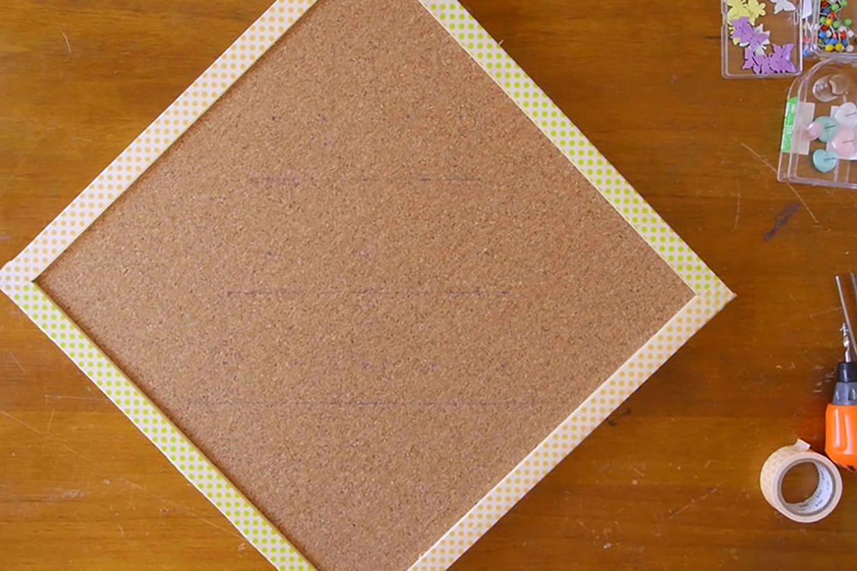 コルクボードで壁飾り風雛飾りdiy カインズdiy となりのカインズさん