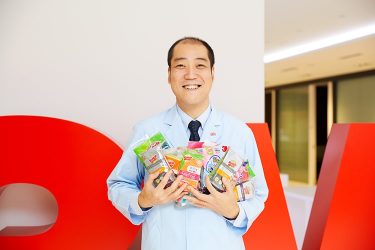 最新の 手持ち花火 がスゴい 昼でも楽しめる秘策とプロ直伝の裏ワザ となりのカインズさん