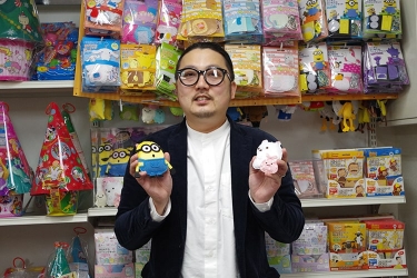 南部鉄器のドラえもん キティちゃんを入れるだけ 鉄分不足を補える 鉄玉 が再注目 となりのカインズさん