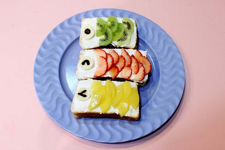 フルーツサンドで鯉のぼりを作って、こどもの日をお祝いしよう!簡単アレンジレシピも紹介