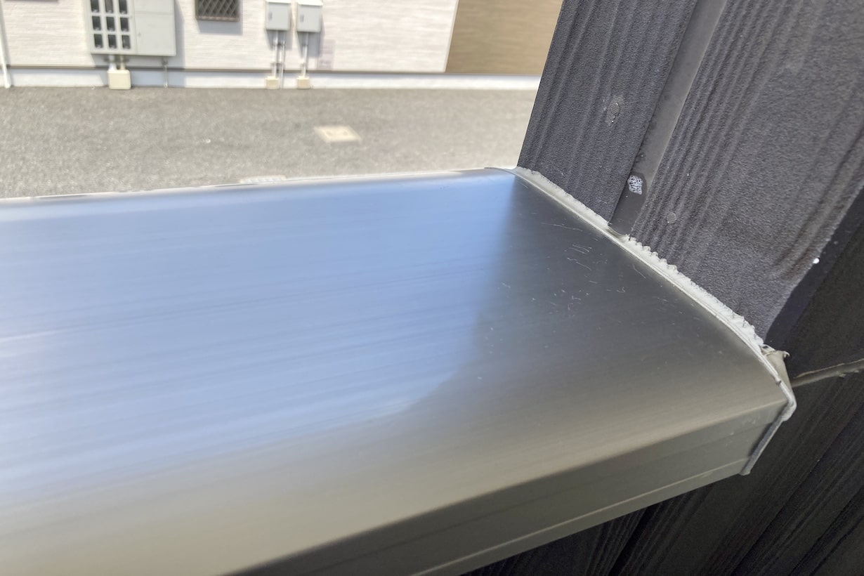 1年放置のベランダを 重曹 ウタマロ の強力タッグで大掃除してみた となりのカインズさん 1年放置のベランダを 重曹 ウタマロ の強力タッグで大掃除してみた となりのカインズさん