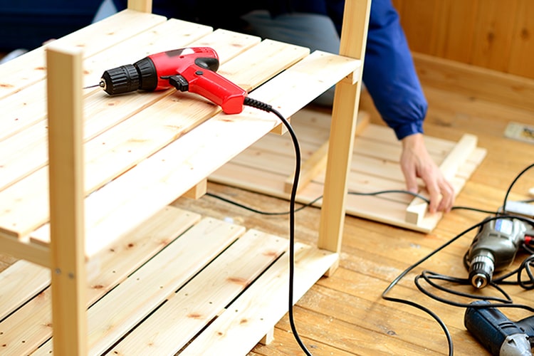 おしゃれなシェルフDIYの作り方16選。簡単リメイクから男前インテリアまで