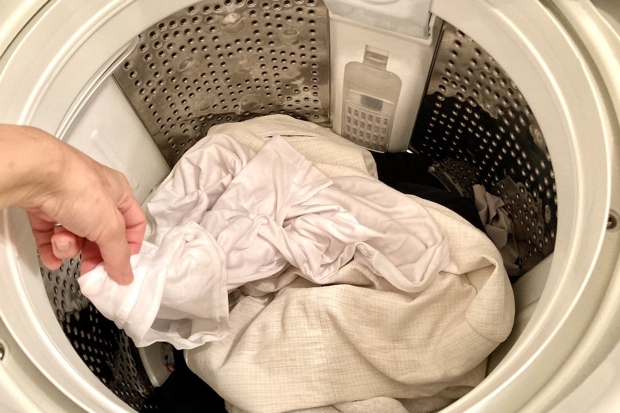 スプレー版 オキシクリーン マックスフォースでシミ抜き実験 となりのカインズさん スプレー版 オキシクリーン マックスフォースでシミ抜き実験 となりのカインズさん