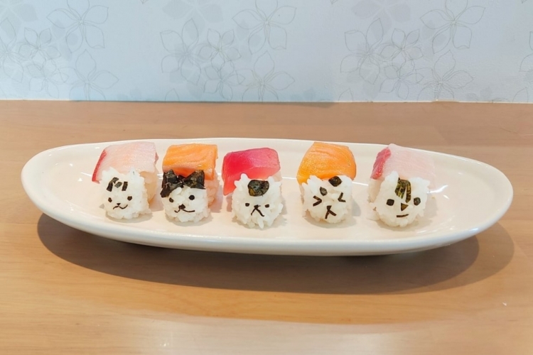 猫寿司や猫型ちゅ るアイス 大根おろしニャン を使っていろんなものを猫型にしてみた となりのカインズさん