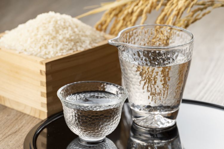純米酒とは?吟醸酒や本醸造酒との違いやおすすめ商品を紹介!