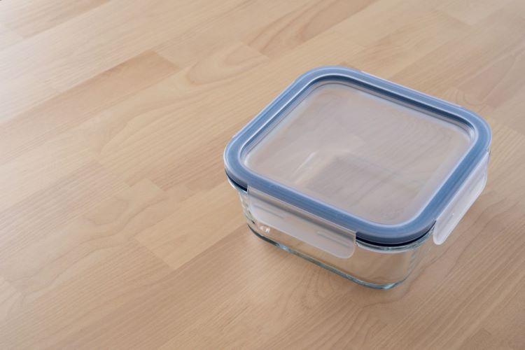 耐熱容器とは? オーブン用とレンジ用の違いやおすすめ商品、代用方法を解説