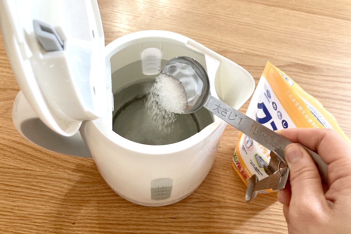 【万能クエン酸】ケトルの水垢掃除からトイレ掃除まで大活躍! | となりのカインズさん