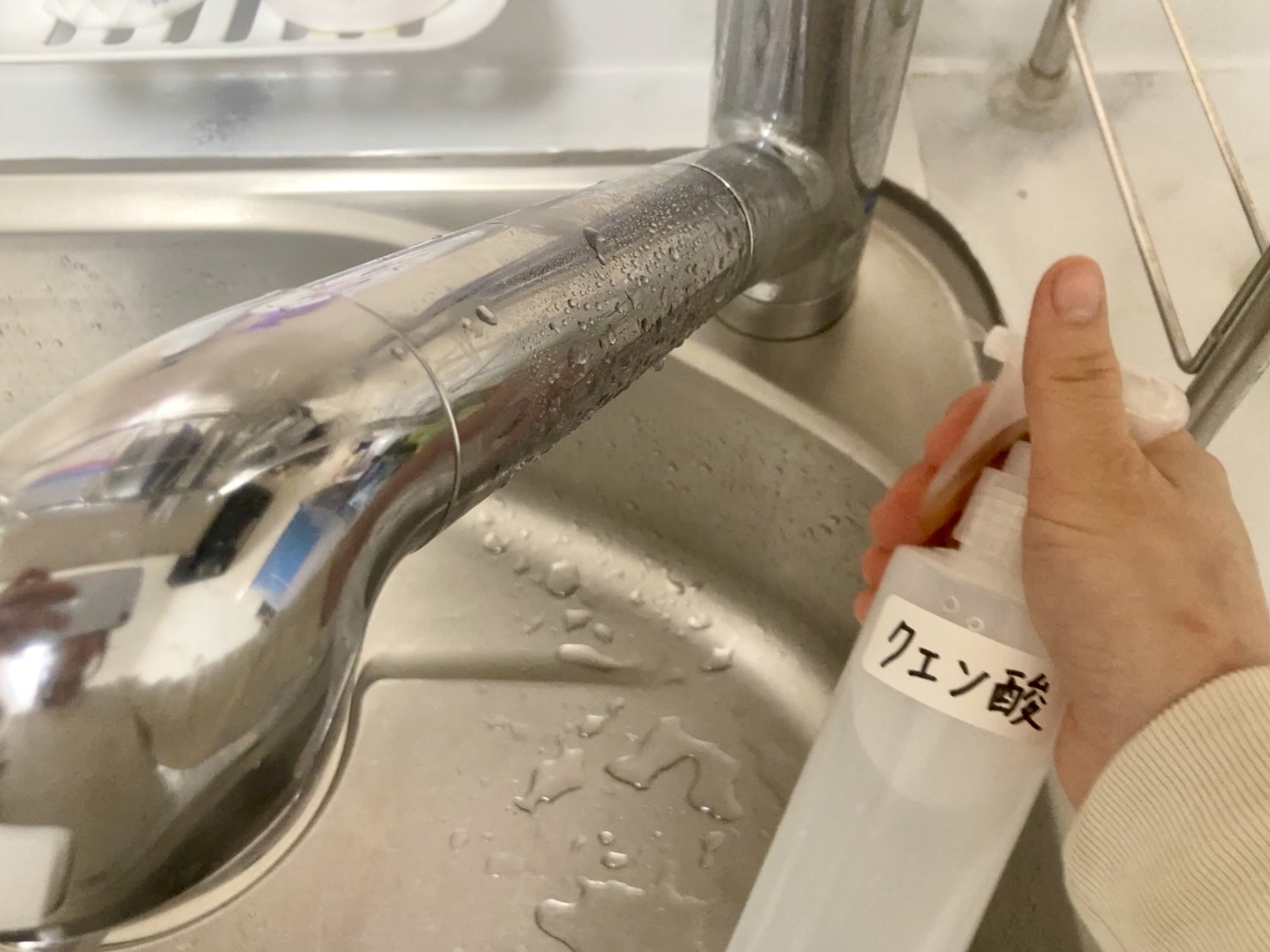 【万能クエン酸】ケトルの水垢掃除からトイレ掃除まで大活躍！ | となりのカインズさん