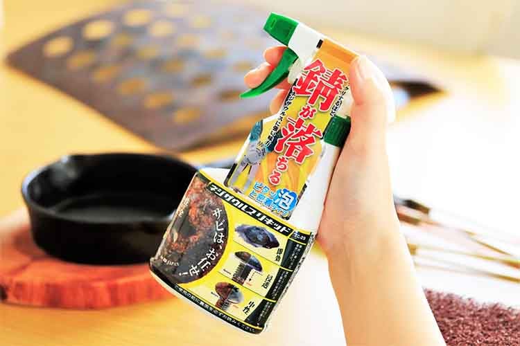 まるで科学実験！サビ落とし「ネジザウルスリキッド」の威力をご覧あれ