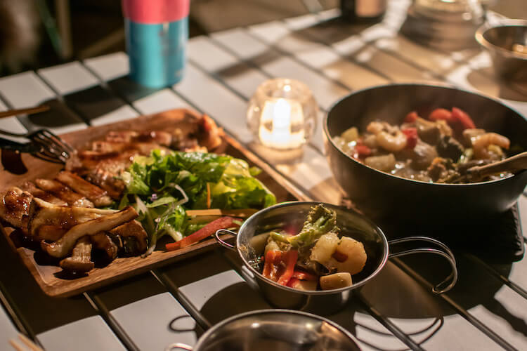 キャンプ飯におすすめ!簡単・おいしいレシピまとめ【10選】