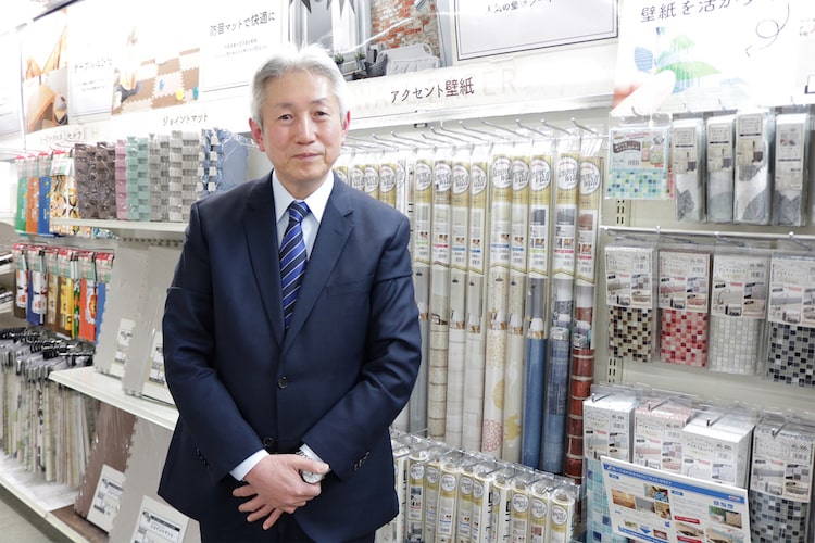 水拭きだけで効果有り!? 印刷会社がつくった抗ウイルス・抗菌のテーブルクロスがすごい