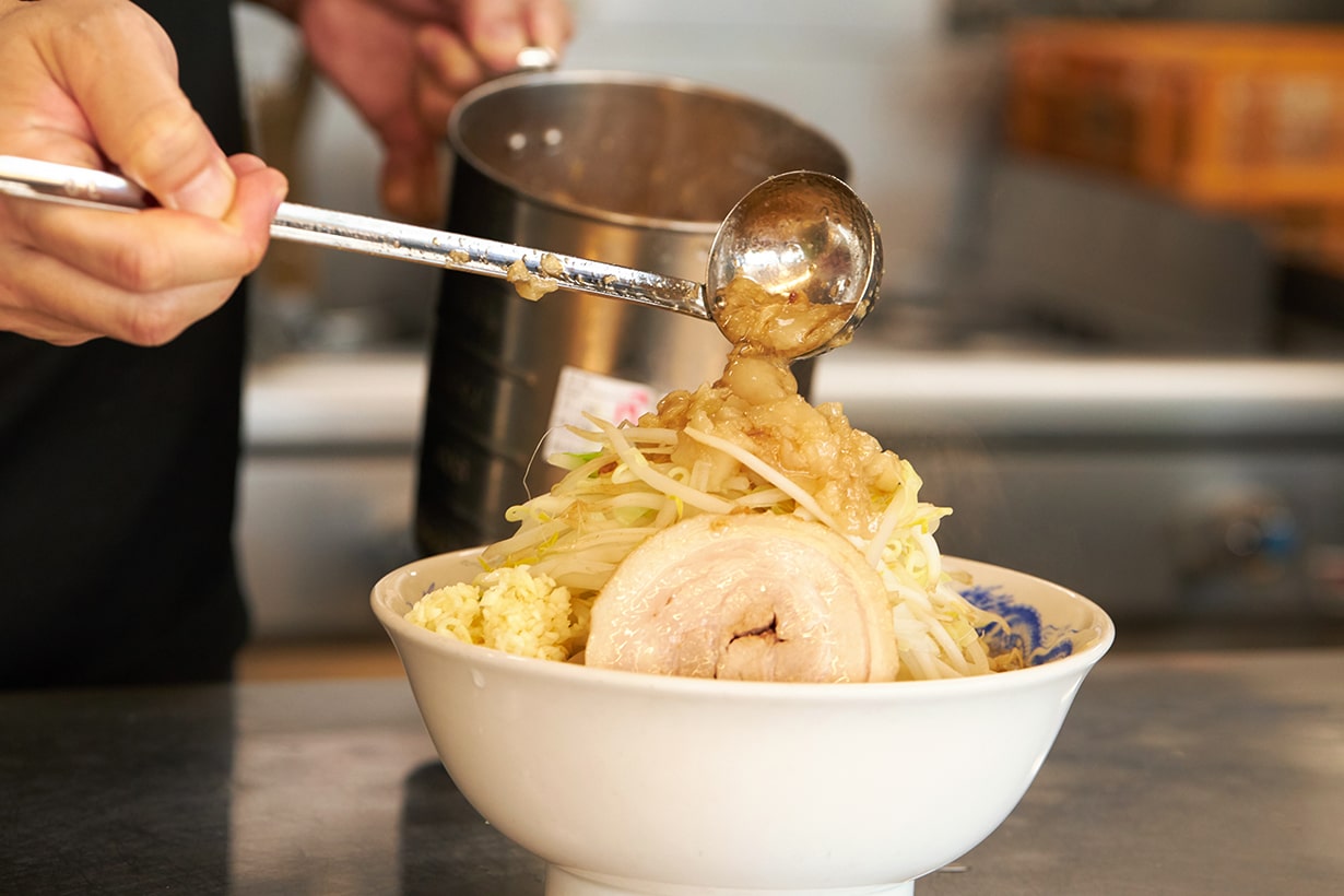 二郎系ラーメンチェーン「ジャンクガレッジ」は、なぜ埼玉ローカルの道