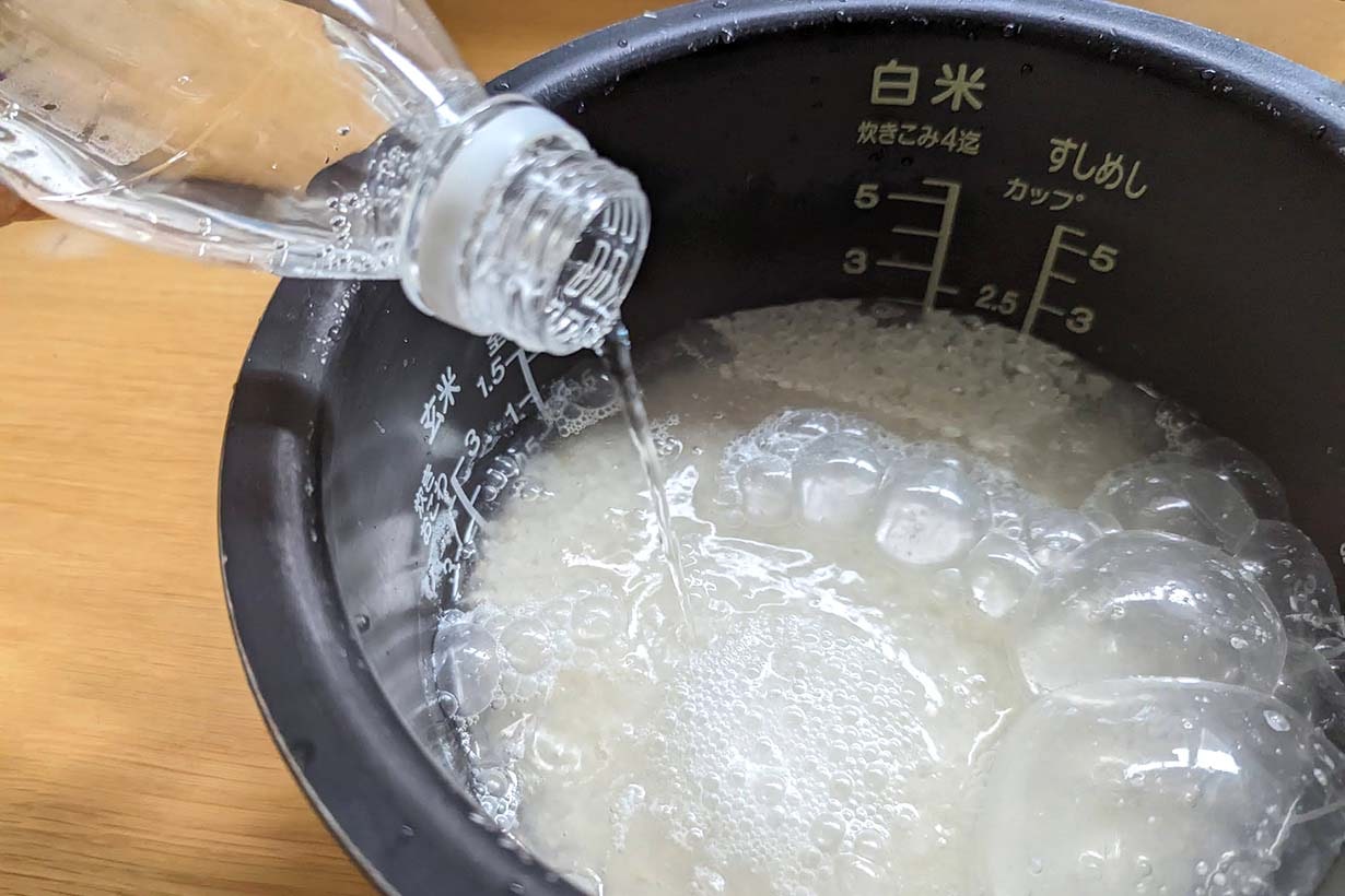 研究所直伝 炭酸水の活用術10選 カレーに掃除 ダイエットまでアイデアを試してみた となりのカインズさん