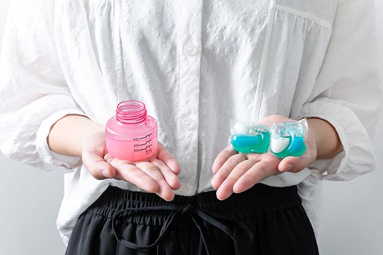 ジェルボールと液体洗剤はどっちがお得？コスパの良い使い方をP&Gに聞いてみた