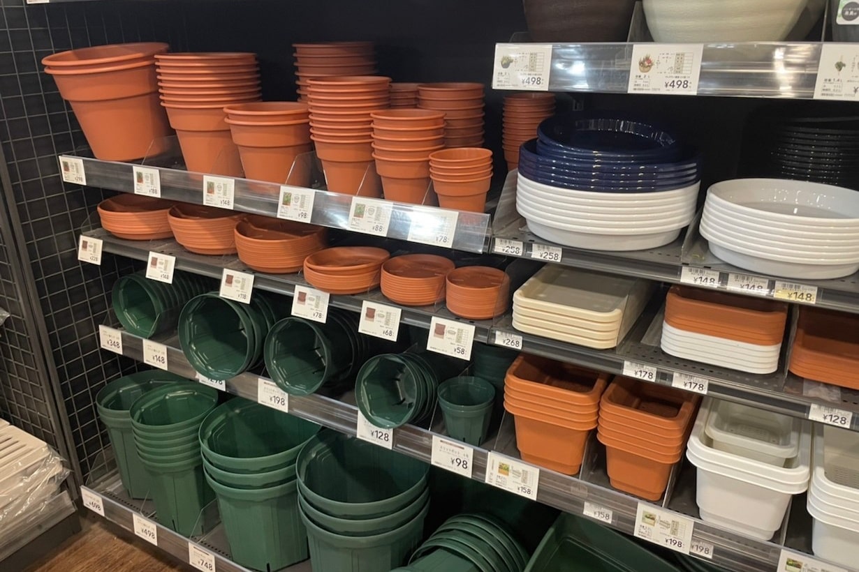 レトロ　プランターにぶらせげたり　何処にでもぶらせげられます　こびとを二つセット レトロ プランターにぶらせげたり 何処にでもぶらせげられます こびと