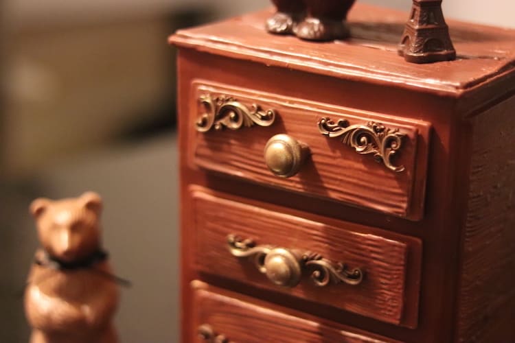 食べられる家具をショコラティエが本気で作ろうとした