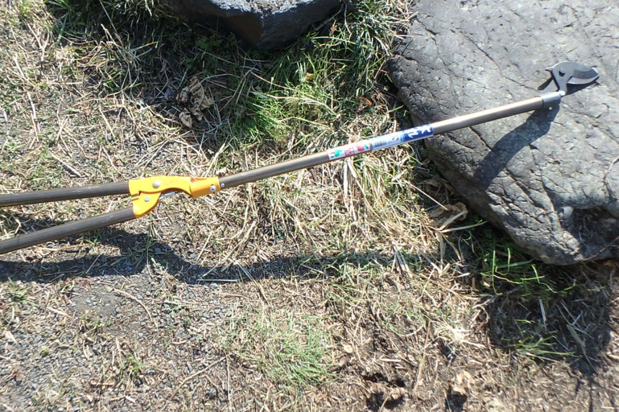 道具その4 高枝用剪定ハサミ