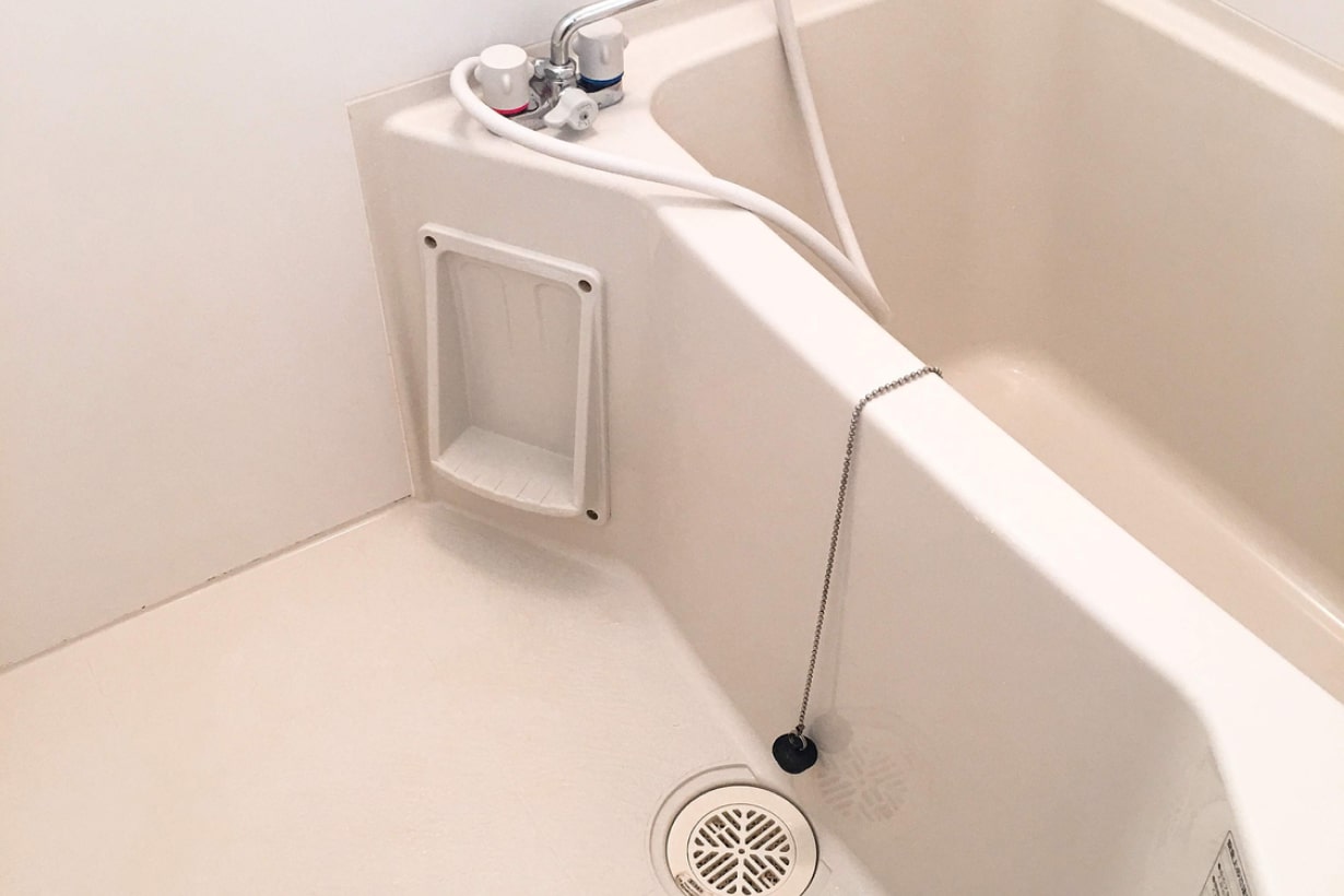 水垢の落とし方とシンクやお風呂の水垢をきれいにする方法。お掃除のプロが徹底解説 | となりのカインズさん
