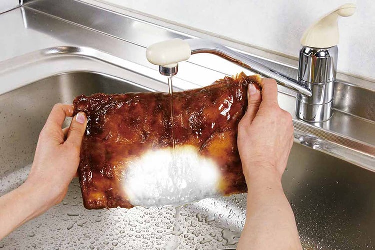 大掃除を時短させたい人に使ってほしい！ 『汚れをよく落とす 汚れにくいぞうきん』の使い心地を検証