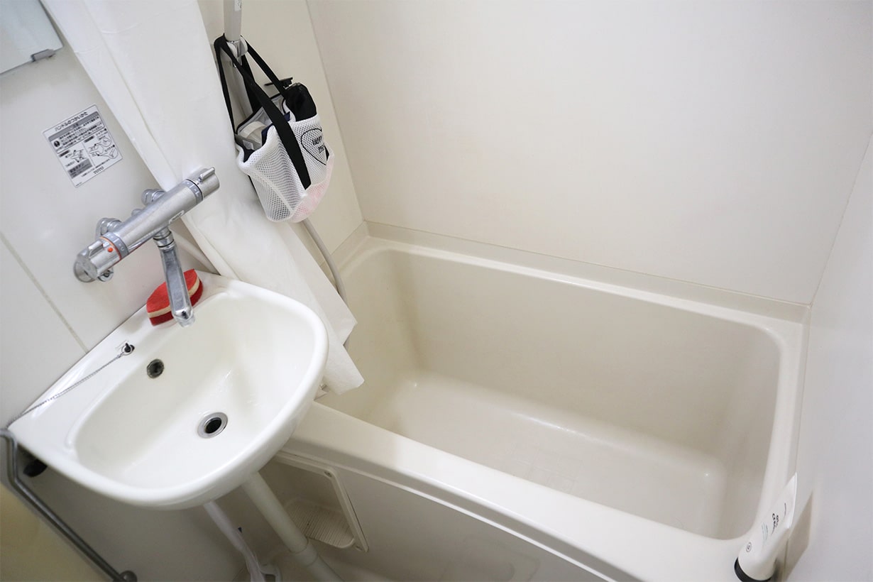 風呂トイレ一緒の「3点ユニットバス」でも湯船につかりたい | となりの 
