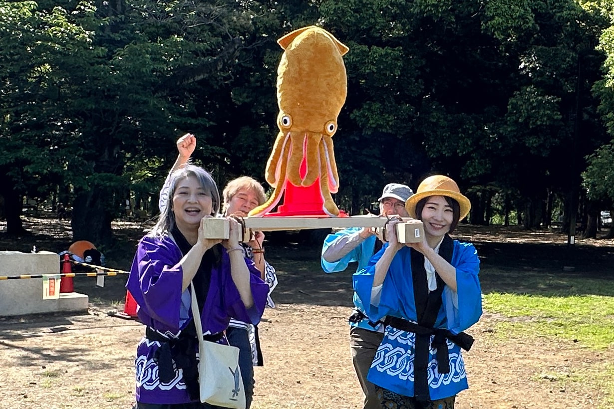 自分が祭りたいものをおみこしで担ぐ | となりのカインズさん