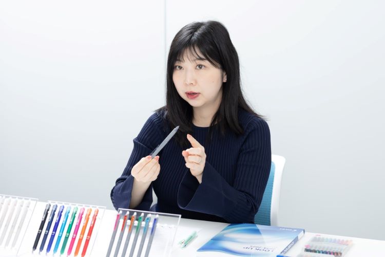 文房具の歴史を変え、17年以上。「消せるボールペン・フリクション」の誕生秘話が意外すぎた