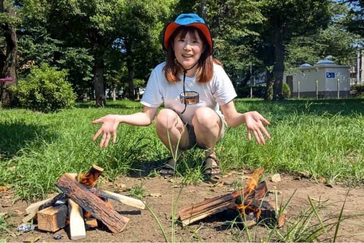 広葉樹 vs 針葉樹！ カインズの薪を比較してみた