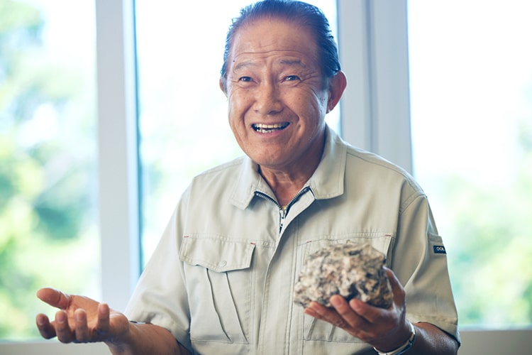 園芸業界では知る人ぞ知る肥料『バットグアノ』とは？ 何千年もの歳月をかけて完成する“特殊肥料”の驚きの効果