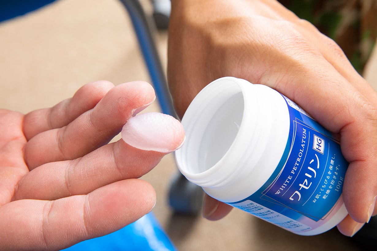 大洋製薬 ワセリンHG 100g