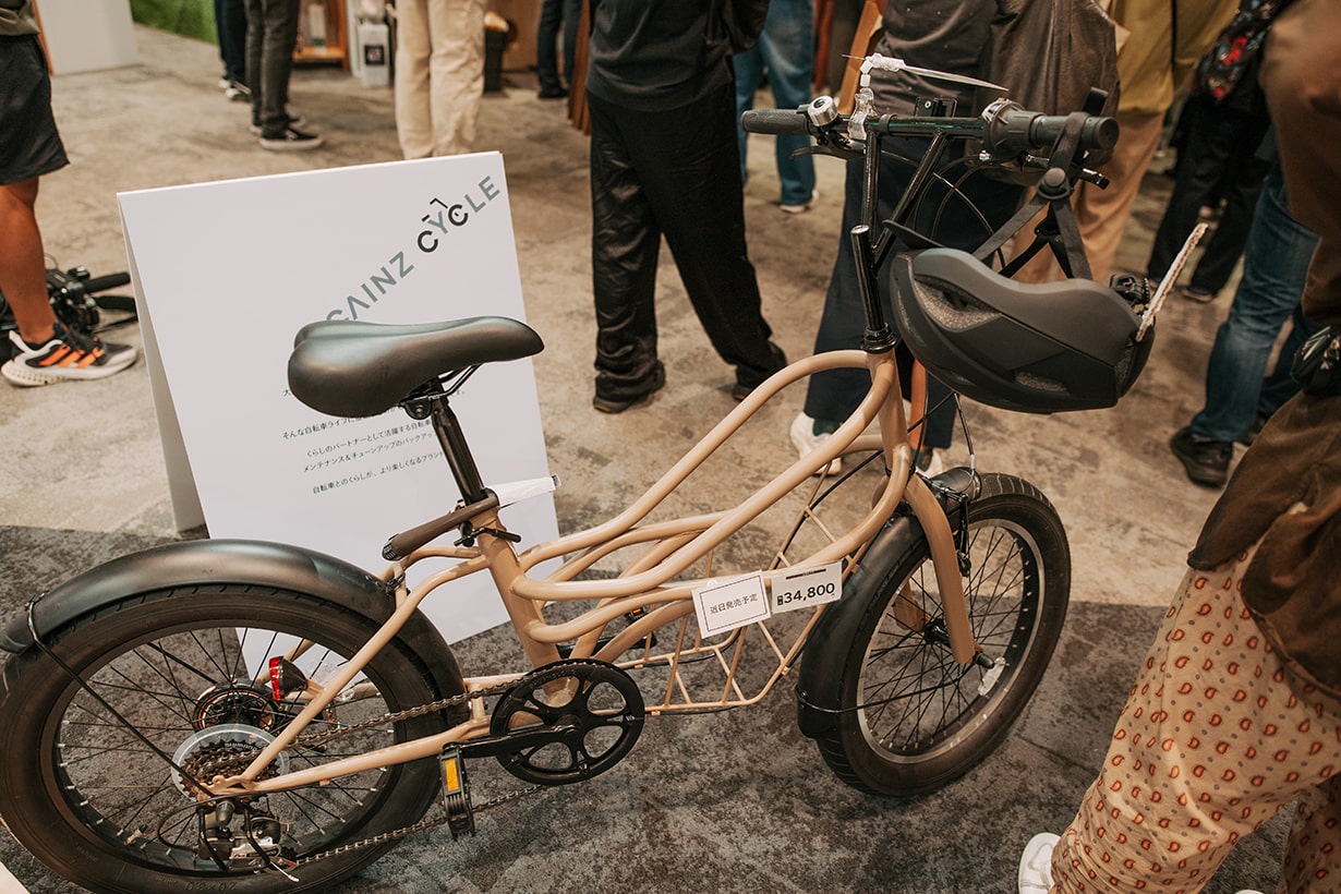 自転車のプロがうなった】カゴは中央、タイヤは極太なのに軽快