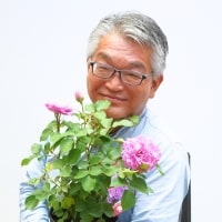ローズソムリエ 小山内健