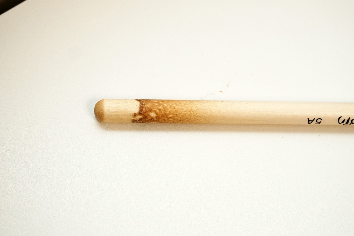 でもドラムスティックに糠がついているから大丈夫。きっと精米できている