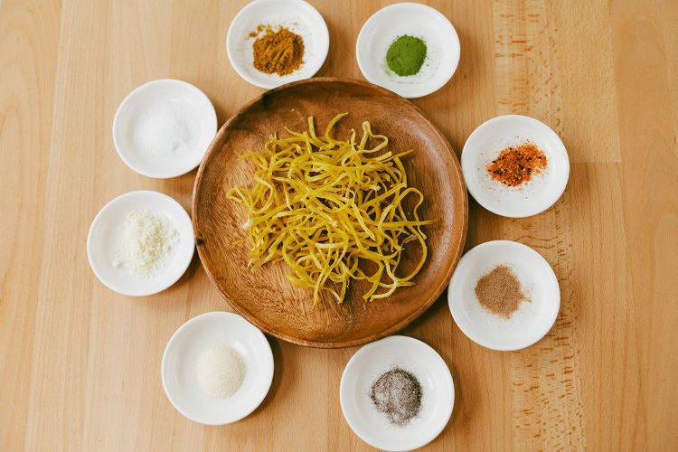 芋けんぴに革命。紙袋で作る「シャカシャカ芋けんぴ」が止まらない