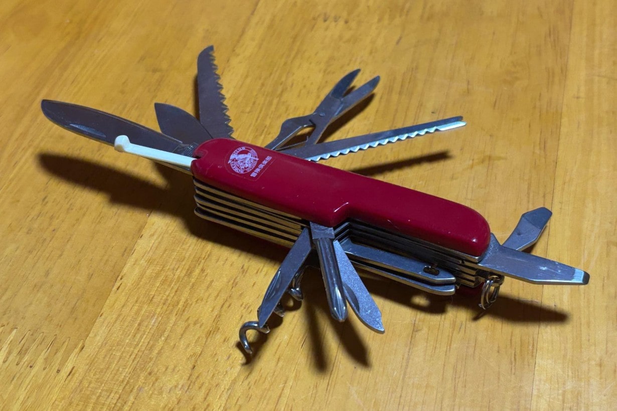 20徳ツールナイフの全機能を1日で使いたい | となりのカインズさん