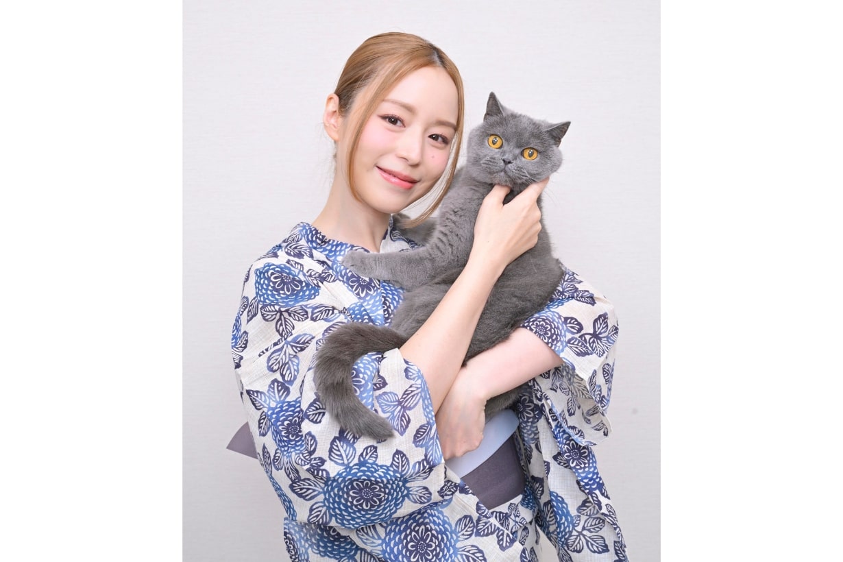 愛猫・沙羅ちゃんとのツーショット