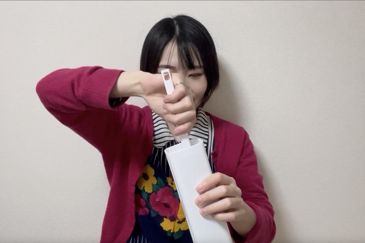 これを容器に入れて