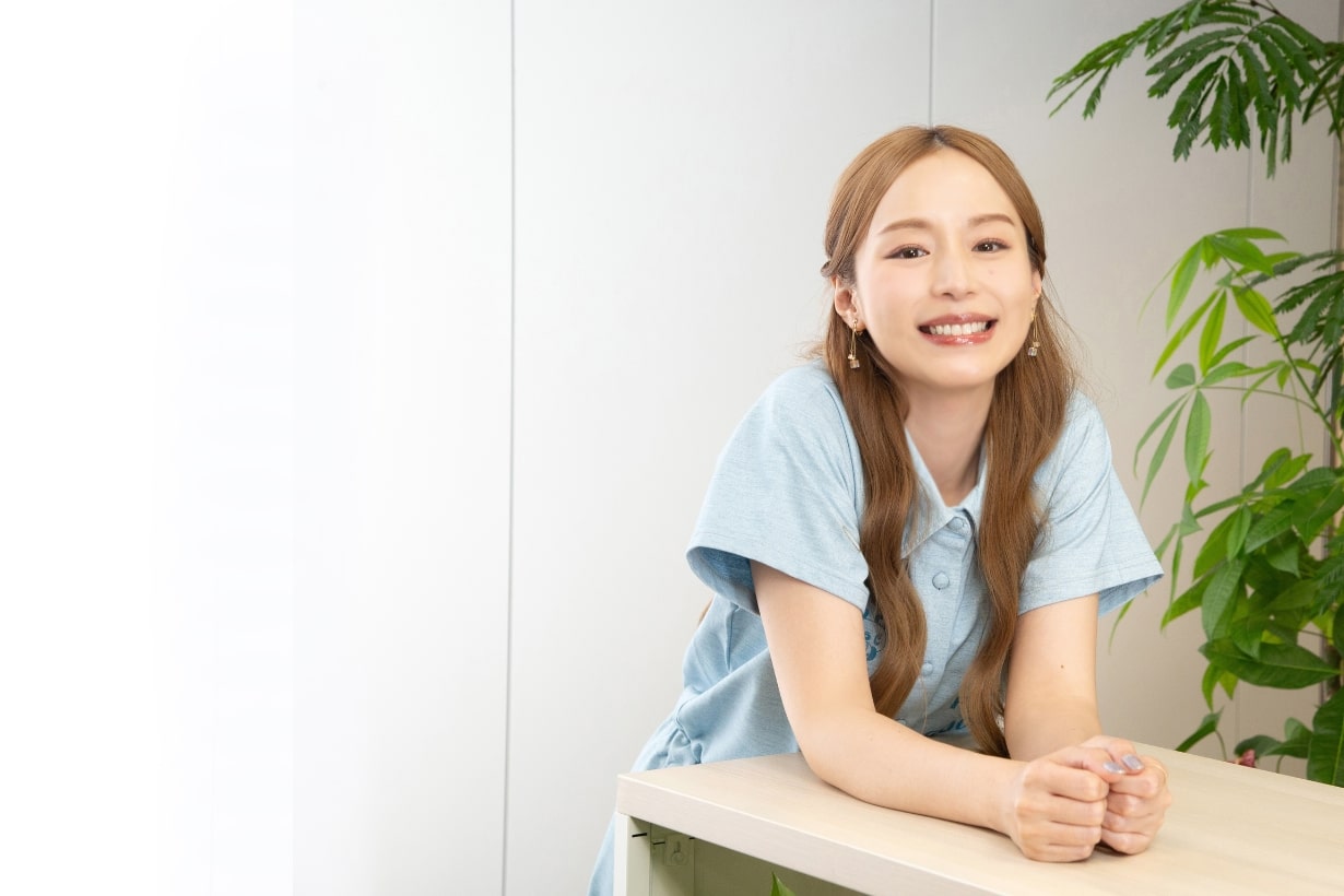 お話を伺った平野綾さん