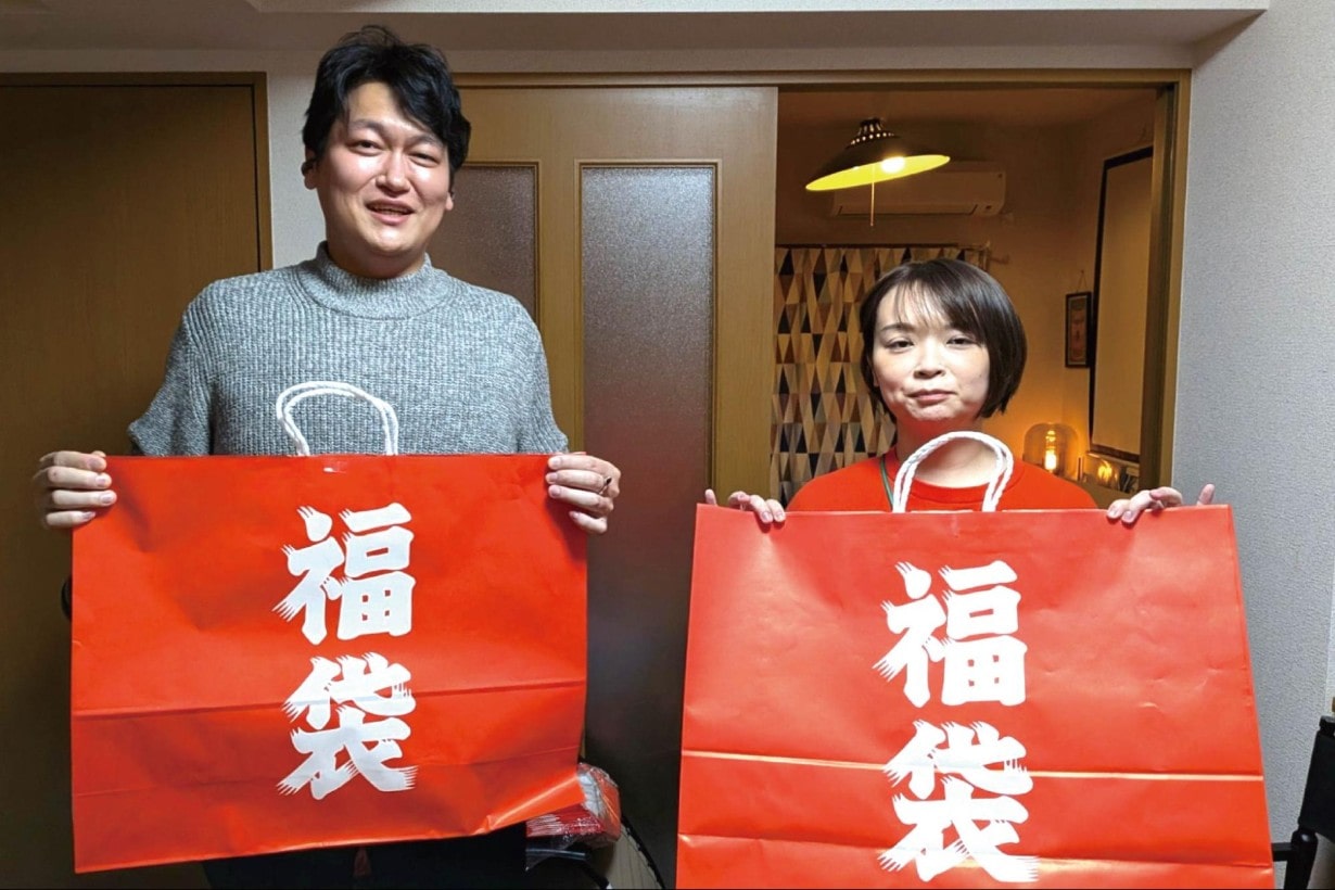 誰が持っても、でかい